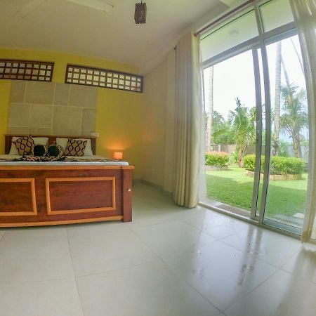 Leatherback Beach Villa Ахунгала Екстериор снимка