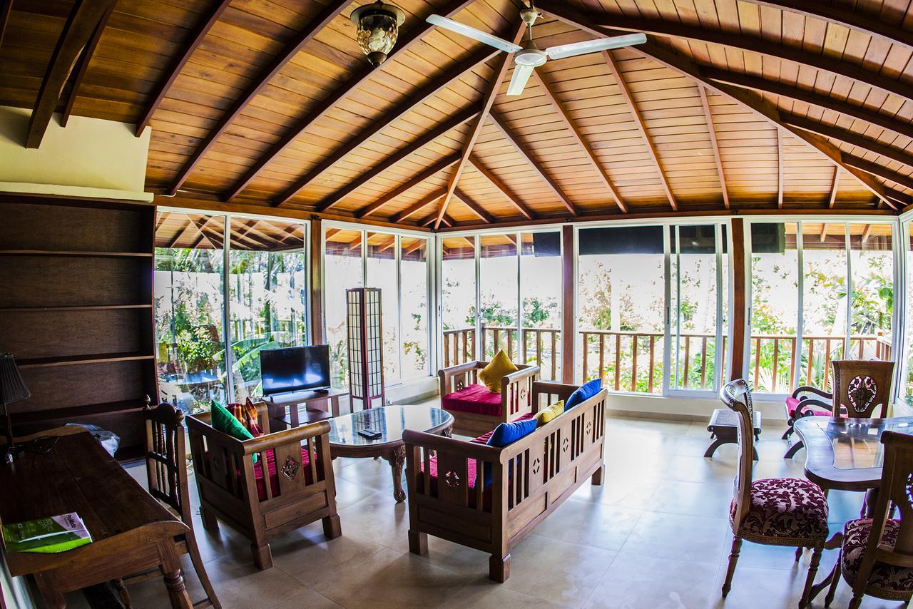 Leatherback Beach Villa Ахунгала Екстериор снимка