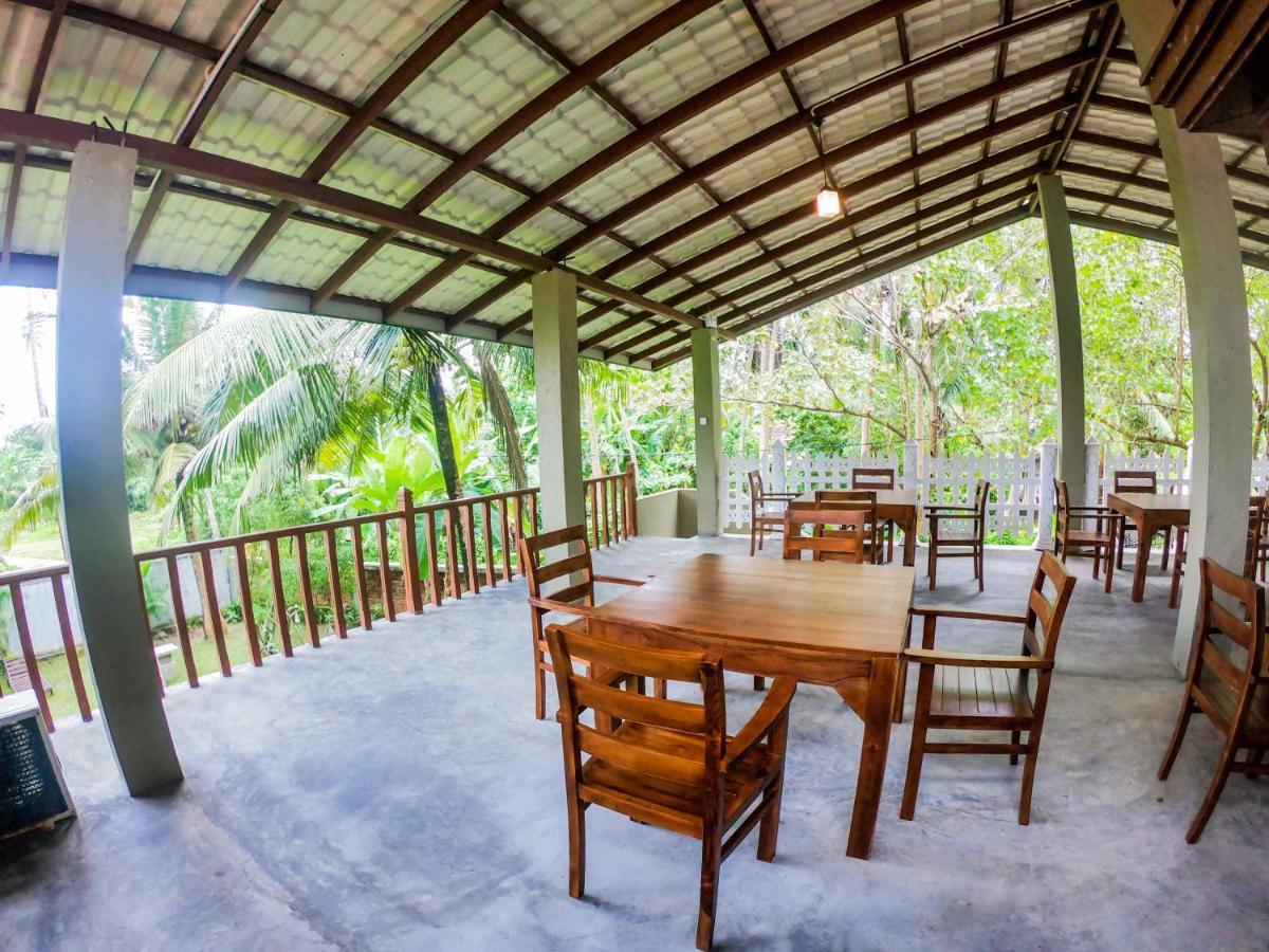 Leatherback Beach Villa Ахунгала Екстериор снимка
