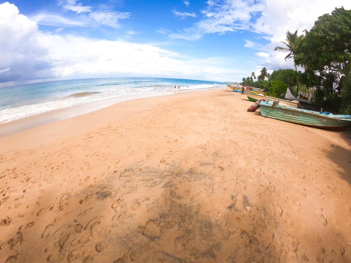 Leatherback Beach Villa Ахунгала Екстериор снимка