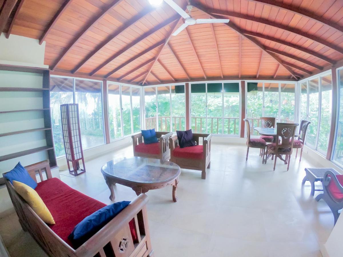 Leatherback Beach Villa Ахунгала Екстериор снимка